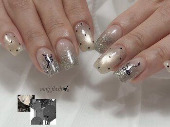 マグドットフラッシュネイル