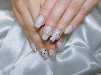 レアレアネイル(Lealeanail)/【パラジェル】ドットネイル