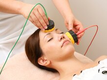 ヘアーアンドエステティックサロンタカネ(Takane)/【フェイシャル施術中】