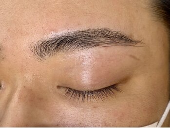 アン(un)/メンズアイブロウ