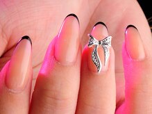 ネイルアンドアイラッシュスタジオ シュシュ(chouchou)/韓国ネイル・スキニー・リボン