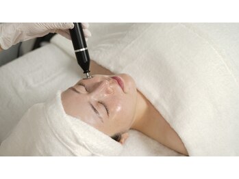 マザートウキョウ(Mother TOKYO)の写真/【迷ったときはこれ】予算に合わせた美肌のプロのオーダーメイドフェイシャル[毛穴洗浄/ララピール/水光肌]