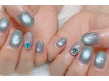 ネイルアンドアイラッシュスタジオ シュシュ(chouchou)/enoiマグネット2色カラーVカット