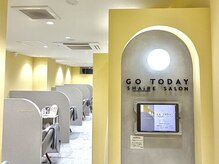 スレイ(SLAY)の雰囲気（≪半個室でリラックスして施術受けられます≫）