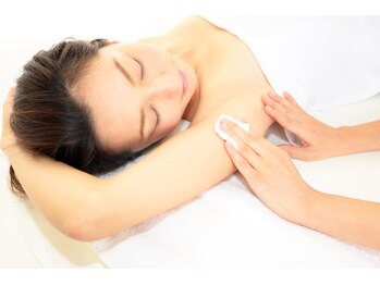 サロンドロキシー (Salon de Roxy)/痛みが少ない美肌脱毛