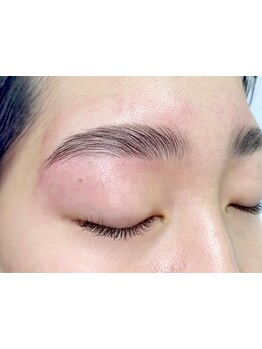 アイブロウメニューがあるサロン