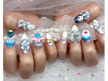 ワンハンドレッドプラス(100+)/キャラネイル