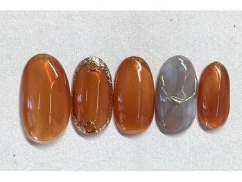 アミュレット(AMULET)/9月定額 4950円