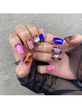 ネイルサロン R/スタイリングコース