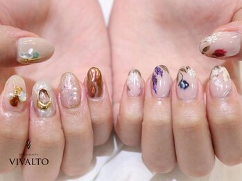 ワールド ビューティ ヴィヴァルト 宝塚店(WORLD BEAUTY VIVALTO)/ニュアンス/フラワーネイル