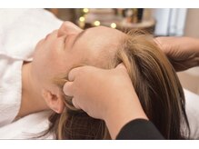 頭ほぐし「頭と心を軽くする」ドライヘッドスパマッサージ