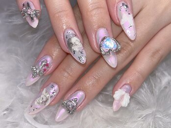 エムズ ネイル アンド アイ(M’s nail & eye)/