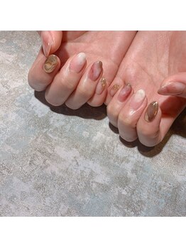 アティックネイルアトリエ(attic nail atelier)/シンプルニュアンスネイル★