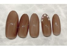 ネイルサロン M/5770円　定額ネイル