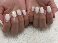 ラピス(Lapis)/クリームカラー/ワンポイント/白