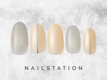 ネイルステーション ルミネ新宿1店(NAIL STATION)/ゴールドネイル／パラジェル