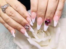 ネイルサロン ビビ(bibi)/女性らしさNo.1白フレンチネイル