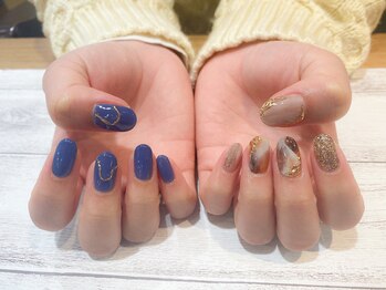 ネイルアルケー(Nail ARCHE)/アシンメトリー×ニュアンス