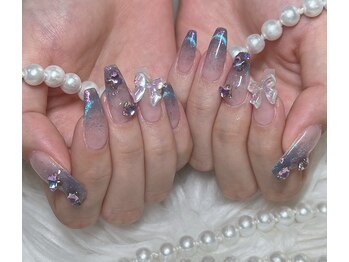 マグロ ネイルサロン/