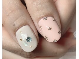 【ジュエリーアート】手書きです