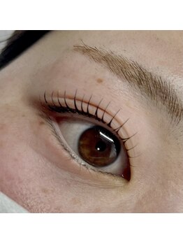 iRIS【束感まつげパーマ/眉毛/アイブロウ/マツエク】/くるんっとぱっちりデザイン