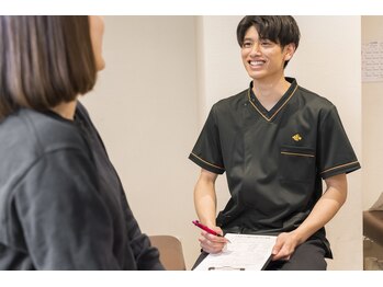 くまのみ整骨院 川越駅前院/骨盤矯正/肩甲骨/猫背矯正