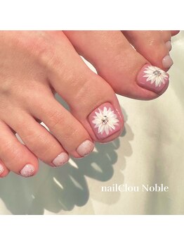 ネイルクルーノーヴル(nail Clou Noble)/フラワーネイル