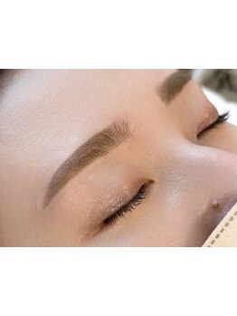 アイブロウメニューがあるサロン