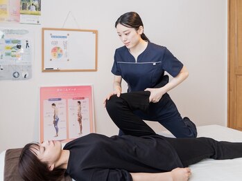 凛の写真/全身の歪みはプロにお任せ◎一人一人オーダーメイドで歪みを改善！歪みから来る不調も一緒に撃退します！！