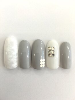 アマービレ(Amabile)/初回他店オフ無料♪定額¥7980