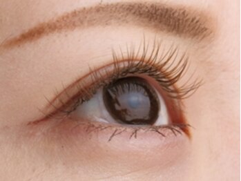 アドノス(Adonos)/