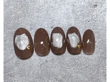 アミュレット(AMULET)/3月定額 6600円(税込)