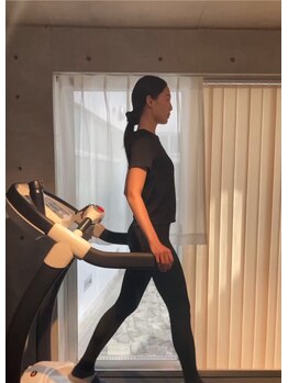 ジムニキサロン(GYM Niki Salon)/姿勢を整えましょう！