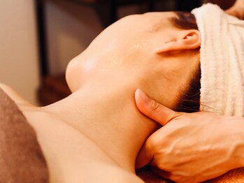 ボディメイキング キキ(Bodymaking KIKI)の写真/【冷え・むくみ・首肩コリ・不眠を即リセット！】体質別Uアロマで不調を改善！カラダが軽いを実感◎