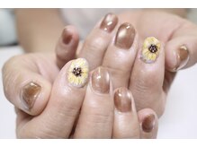 ディーエムジーネイル(DMG nail)/ひまわりアート