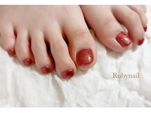 ルビーネイル(Rubynail)の雰囲気（フットネイルで足元もキレイに♪）