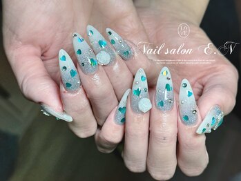 エン(E.N)/チップジェルスカルプ付け放題