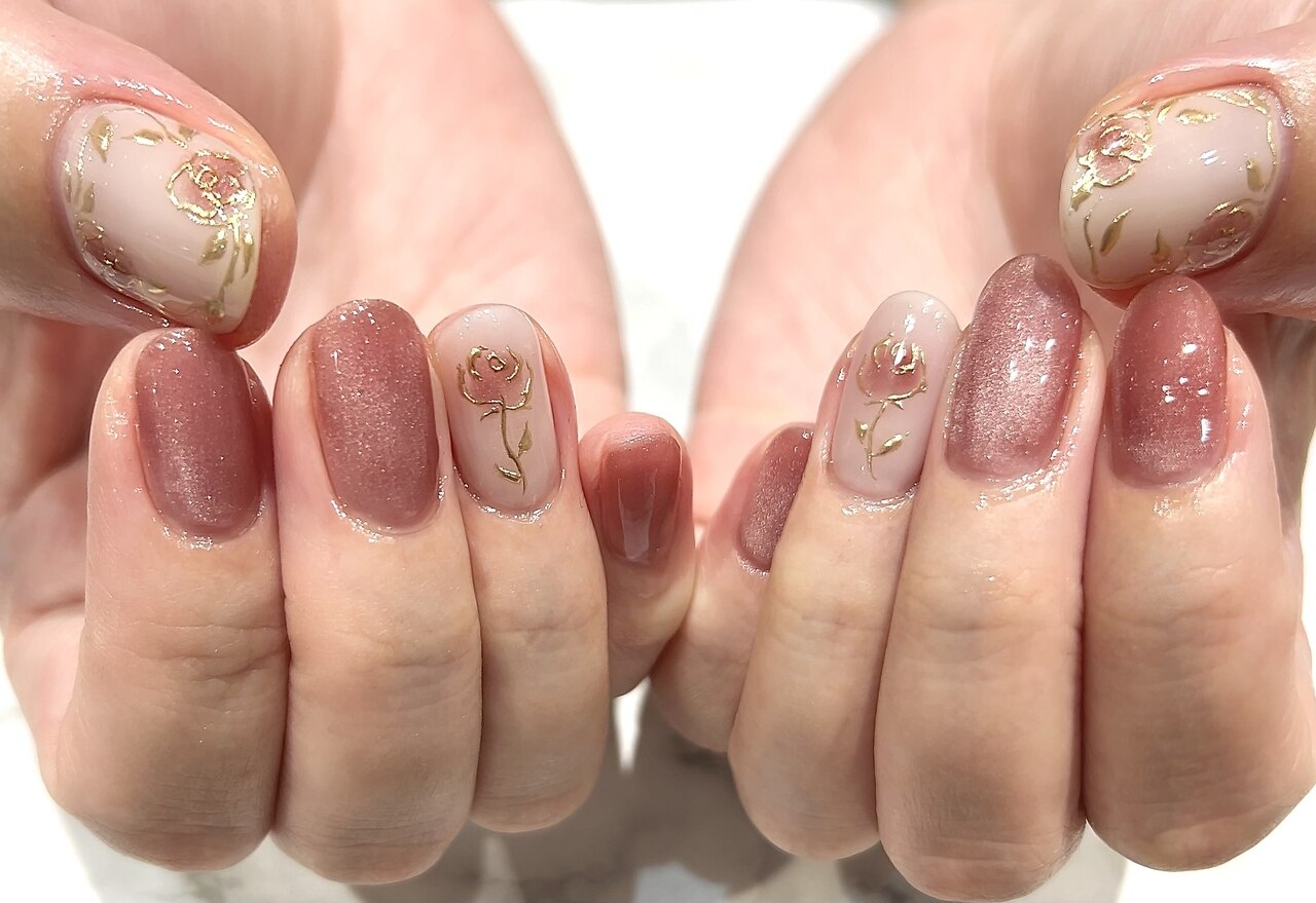 2025年-2026年冬トレンド】ピンク フラワーのネイルデザイン集｜人気順