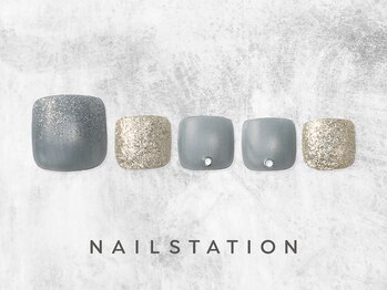 ネイルステーション ルミネ新宿1店(NAIL STATION)/涼しげキラネイル/パラジェル