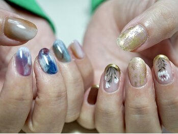 わたしのネイルとよもぎ蒸し/2.5free/オフあり