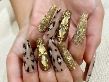 ネイビー(Naivy)/