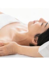 サロンドブランシール(salon de blanchir) 鈴木