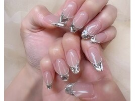 ガラスフレンチブライダルネイル