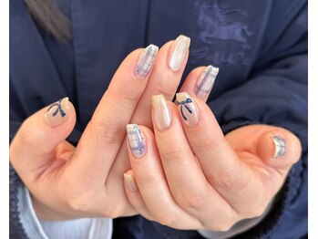 ランダネイル(LANDA. nail)/くすみブルー×チェックネイル