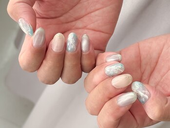 ワンアンドオンリー(One&Only)/ニュアンスネイル×ガラスマグ