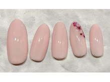 ネイルサロン M/5770円　定額ネイル