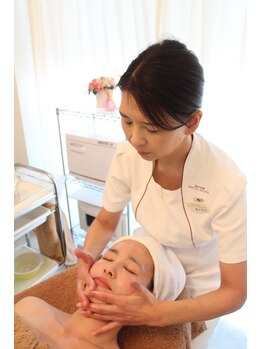 メナードフェイシャルサロン 千里山/クレンジング