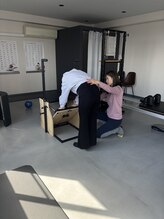 ドットナナナナ(.77)/【堺・なかもず／ピラティス】