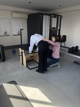 ドットナナナナ(.77)/【堺・なかもず／ピラティス】