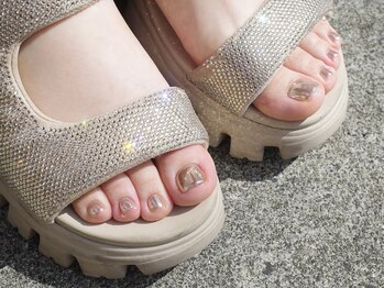 ネイル アトリエ コモード(nail atelier Comodo)/ミラーネイル [silver]